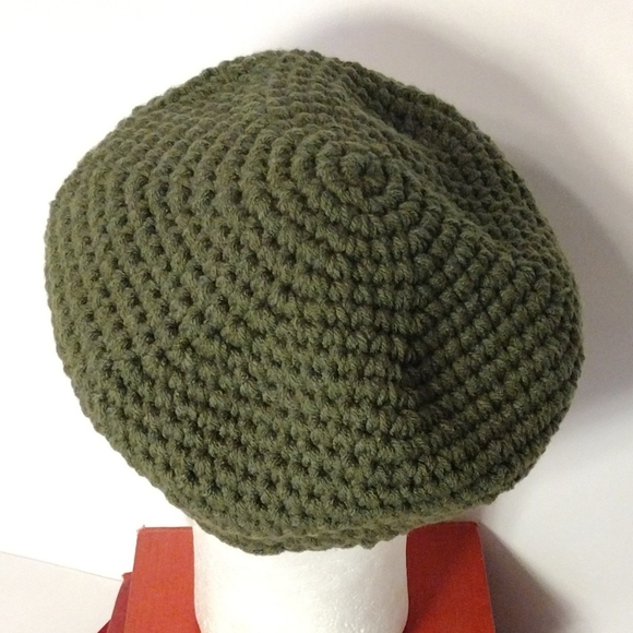 New Crocheted Soft Non-wool Unisex Beret Beanie Hat Handmade XL - Picture 4 of 7